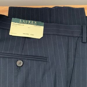 Lauren by Ralph Lauren Pleated Slacks-unfinished inseam Size 44x48(unfin)Wool